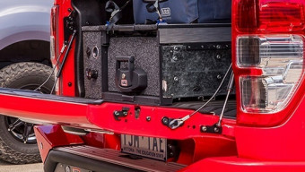 Вспомогательная система для откидного борта VW Amarok 10+ ARB 4770010 - Фото 1