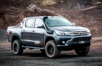 Выносной воздухозаборник (шнорхель) SAFARI Hilux 2015+ 2.4/2.8/V6 SS123HP - Фото 2