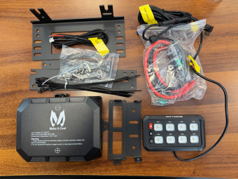 Панель керування додатковим електрообладнанням 12/24V на 8 кнопок Mictuning - Фото 6