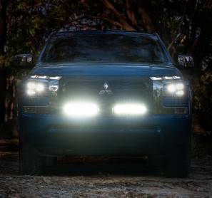 Світлодіодна планка 13' (33 см) для установки за решіткою Mitsubishi L200 24+ NHBGM68LB - Фото 2